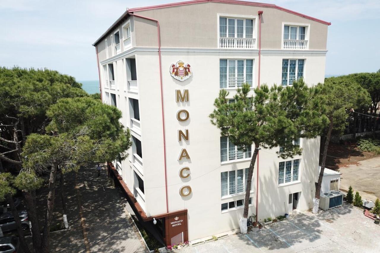 Hotel Monaco & Garden โกเลม ภายนอก รูปภาพ