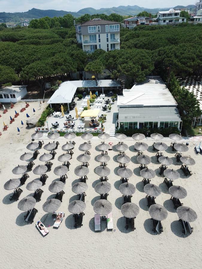 Hotel Monaco & Garden โกเลม ภายนอก รูปภาพ